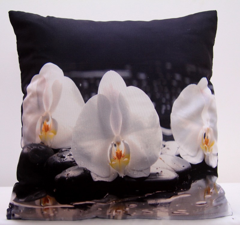 Białe kwiaty 3D poszewki na poduszkę czarne