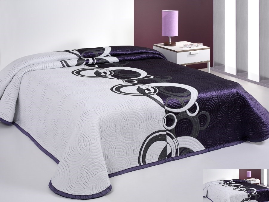 Narzuty i kapy dwustronne fioletowo białe na łóżko