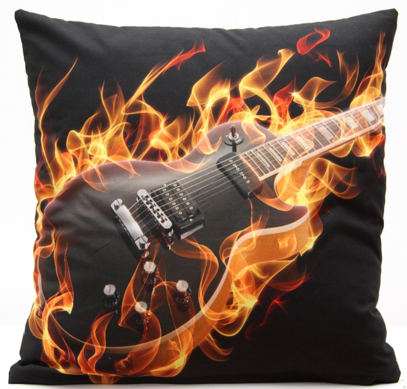 Paląca się gitara 3D poszewki na poduszki czarne