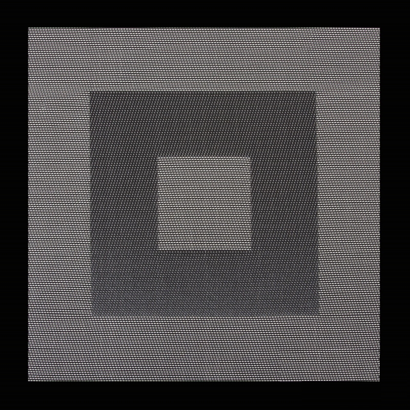 Podkładka kwadratowa pod talerze w kolorze biało czarnym