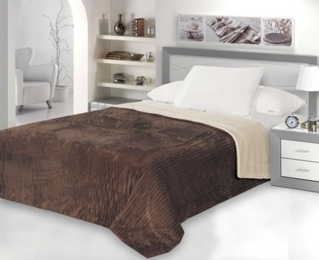 Narzuta na łóżko do sypialni w kolorze beżowo brązowym