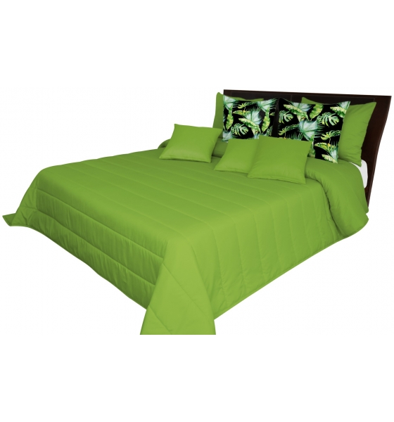 Pikowana zielona narzuta na łóżko małżeńskie