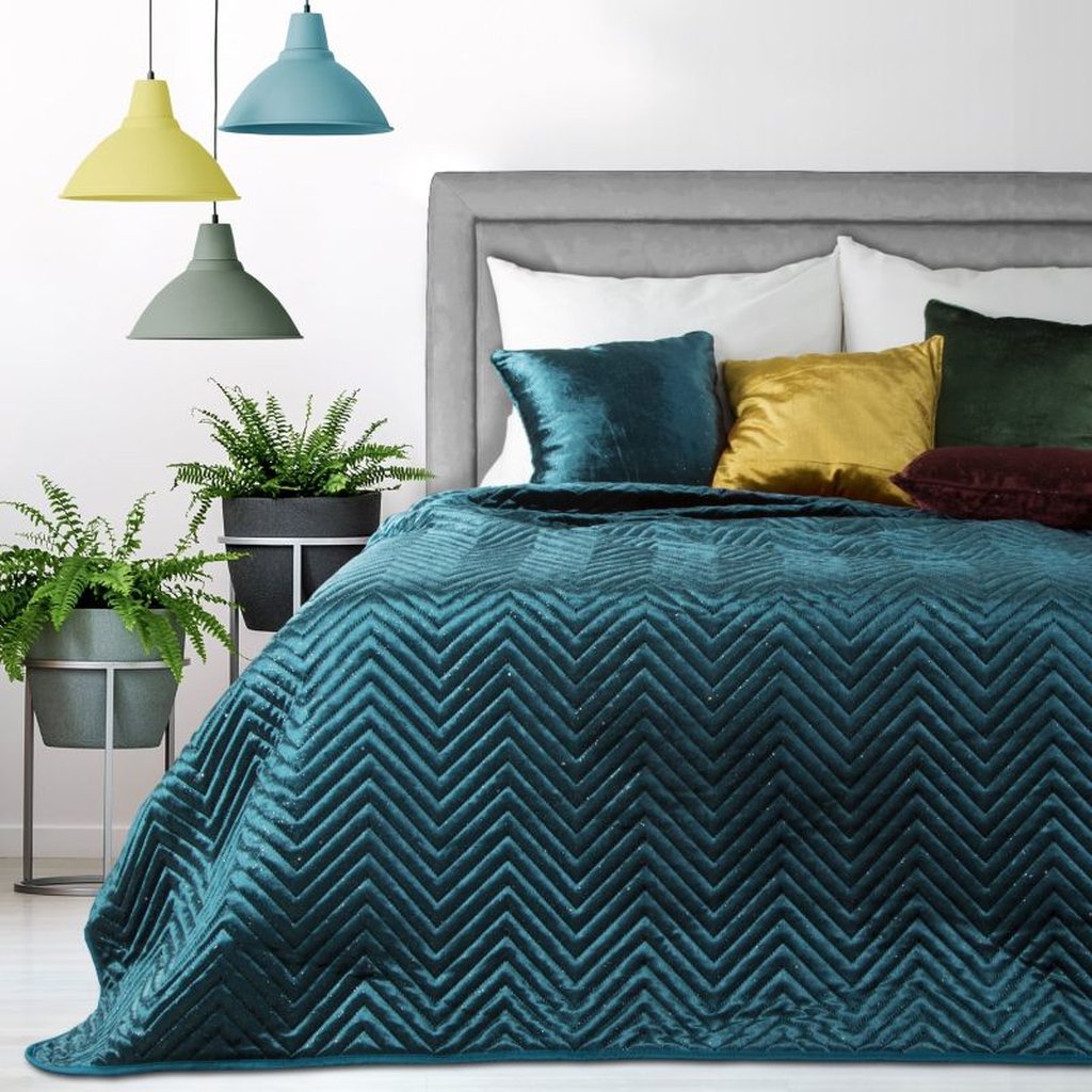 Narzuty na łóżko młodzieżowe koloru turkusowego