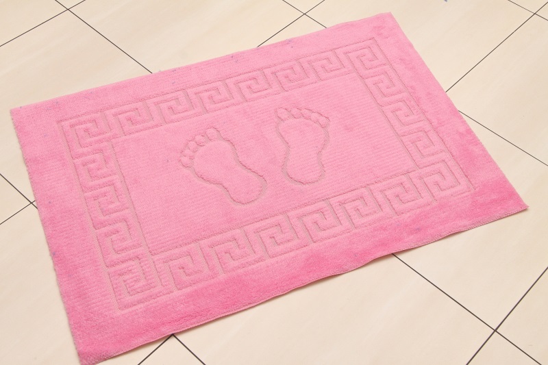 Dywaniki łazienkowe w kolorze różowym