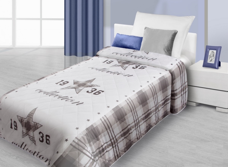 Modna narzuta biało szara na jedno łóżko w kratkę