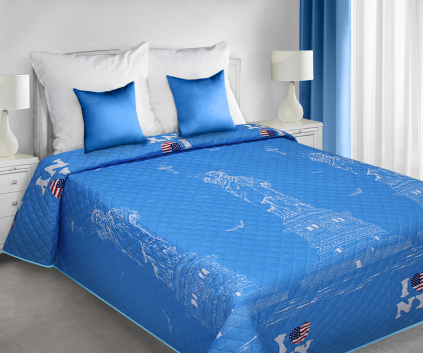 Narzuta na łóżko dla dziecka w kolorze niebieskim