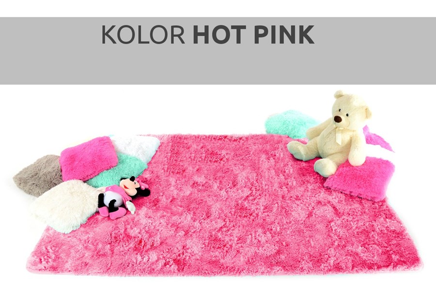 Pluszowy dywan w kolorze różowym
