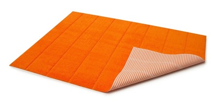 Pomarańczowe dywaniki